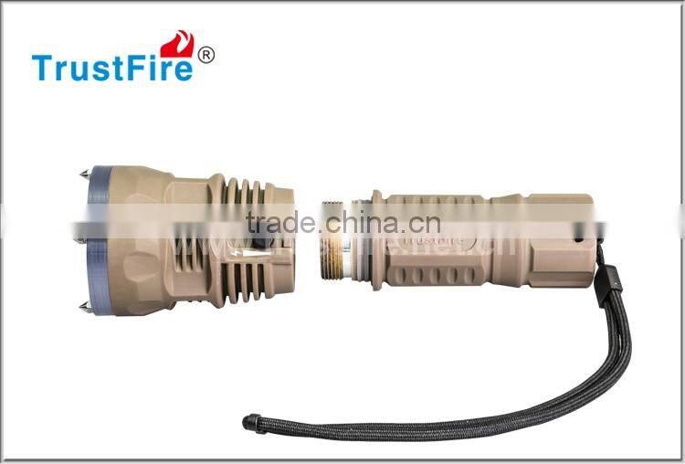 TrustFire underwater diving flashlight 100M DF002 searching torch 650LM Lanterns underwater diving IPX8 torch lamp economic