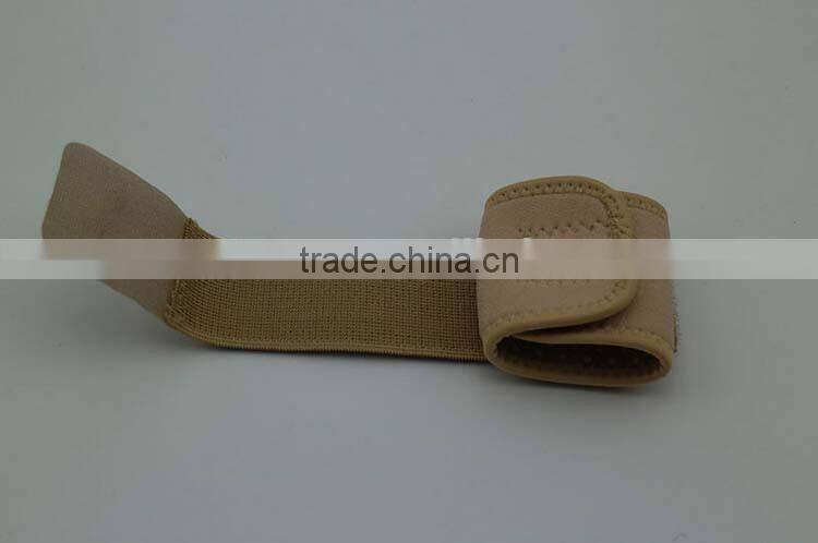 Low Price Spring Adjustable Wrist Support With Nylon