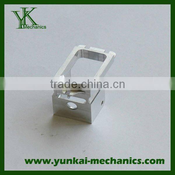 Precision CNC milling parts, cnc machining parts, truck auto parts