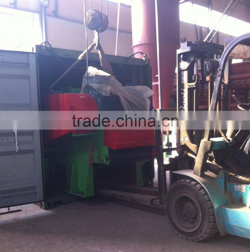 wood chipper shredder