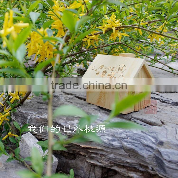 decor house wooden present money box