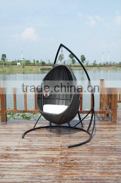 egg shape rattan swing hanging chair indoor outdoor use