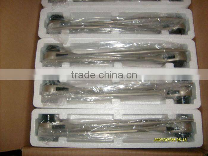 21*24mm Sharp end ratchet socket wrench