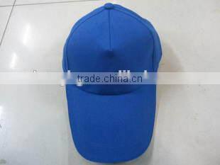 Black cotton cap with white sandwich ,wholesale blank cheap hats