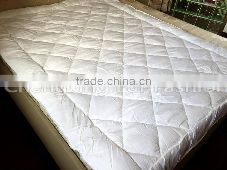 CX-Q-03 High Quality Cheap Bedding Summer Fabric Quilt