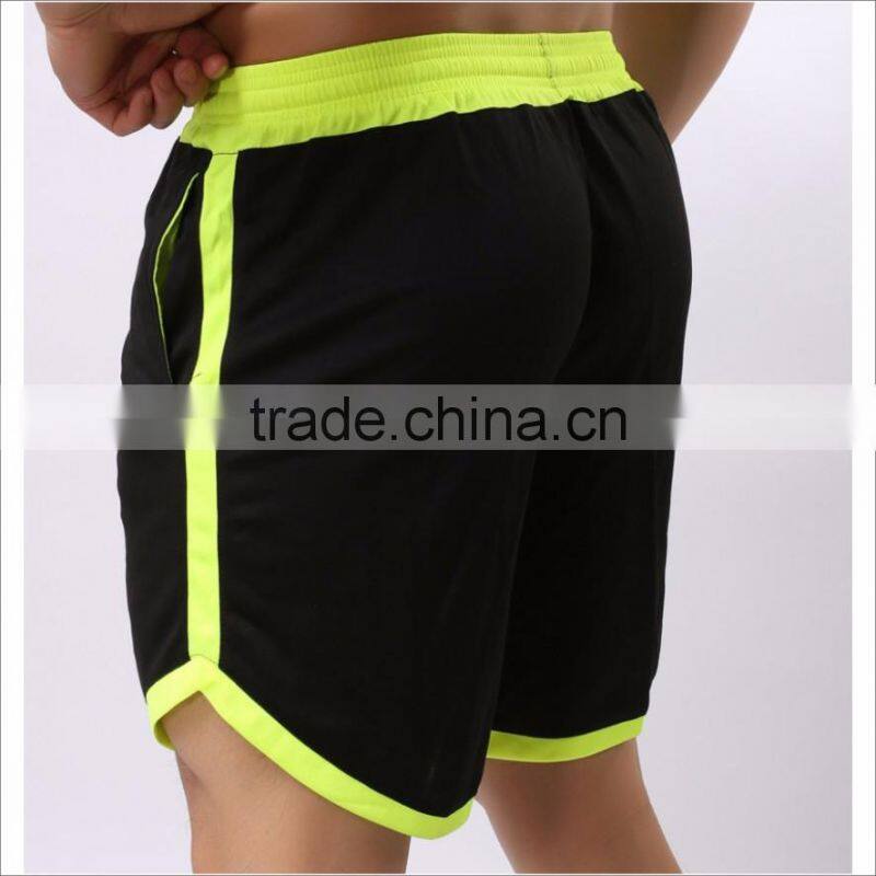 Wholesale Men OEM Sports Gym Used Shorts Blank Polyester Breathable Dry Fit Contrast Color Green Tranning Shorts