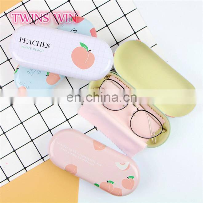 Made in China 2018 Good Choice fruit design eco-friendly metal eyewear carrying cases box