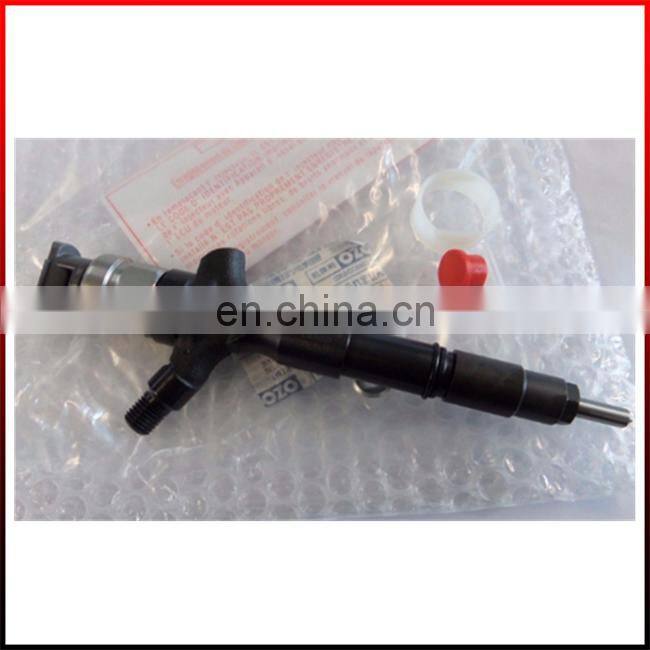 23670-0L070 095000-8740 fuel injector for 2KD