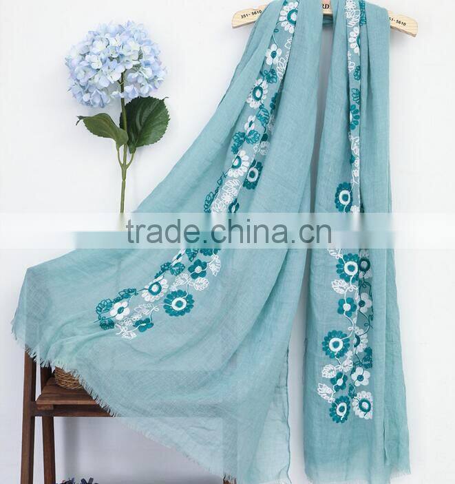 Best Selling Korean Fashion Girl Maxi Small Flower Embroidery Shawl Scarf