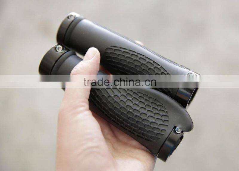 SHINESOON Mountain Bike Grips, Aluminum Alloy Locking Ring Bike Handlebar Grips For MTB BMX Floding Bike