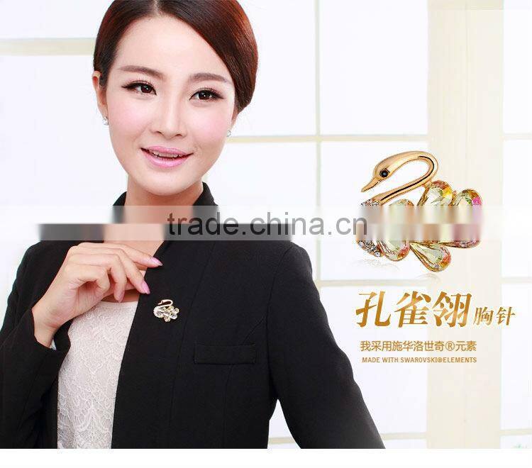 OUXI new launch fashionable jewelry lady rhinestone swan brooches 60088