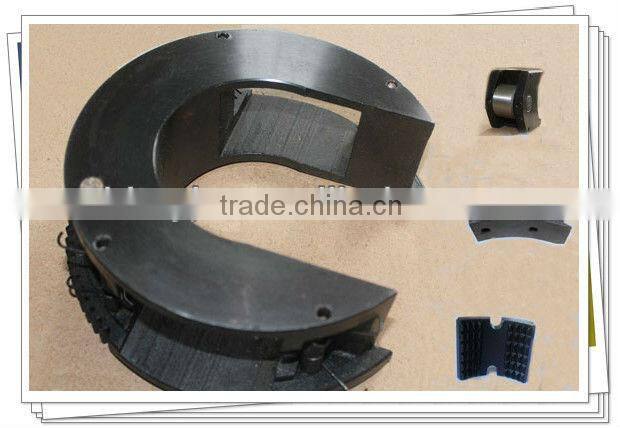 hydraulic tongs' backup jaw plate frame