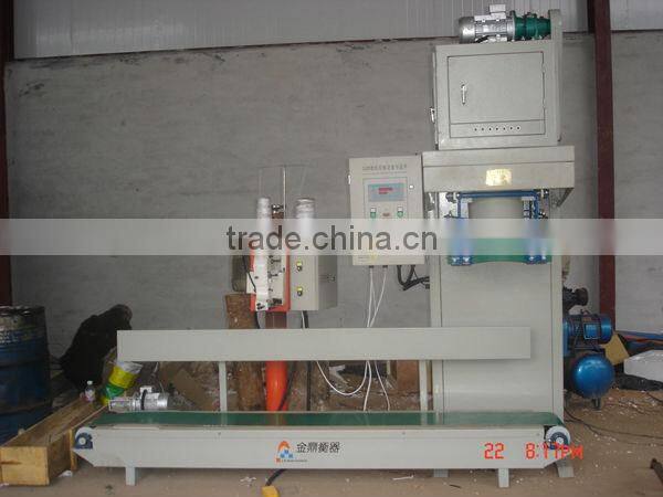 Organic Wood / Feed / Fertilizer Pellet Packaging Machine 20-50kg/ Bag