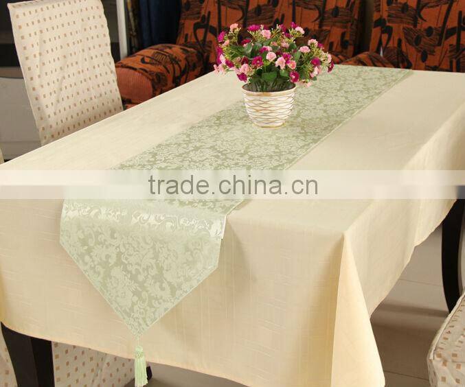 Polyester jacquard luxury table runner, wedding banquet table runner even table runner lime green