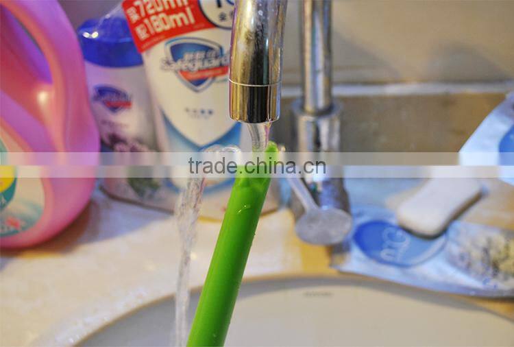 iLOT Ball Shaped Automatic Waterer for Pot Plant