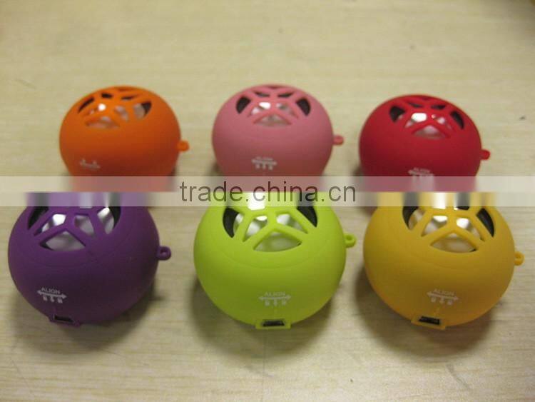 New gadget Christmas promotion gift portable laptop mini hamburger speaker