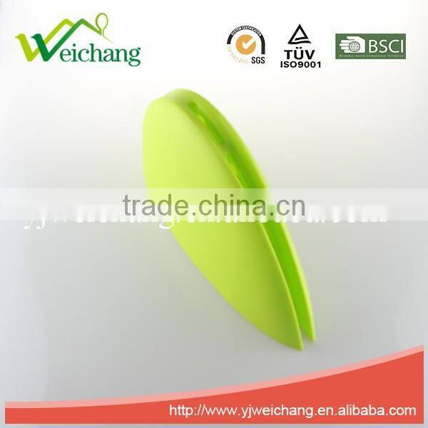 WCK002C New design great kitchen helper knife holder shell shape hot sale