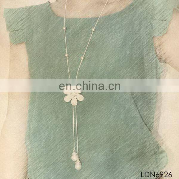 New arrival wholesale fashion flower with pearl south korea style necklace jewelry