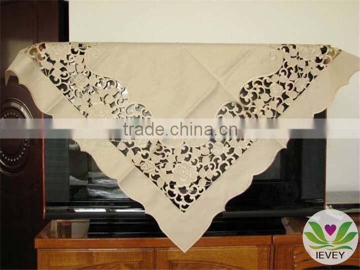 Fantastic Emroidery Table Cloth Satin Table Cloth Wholesale Tablecloth Wedding Tablecloth