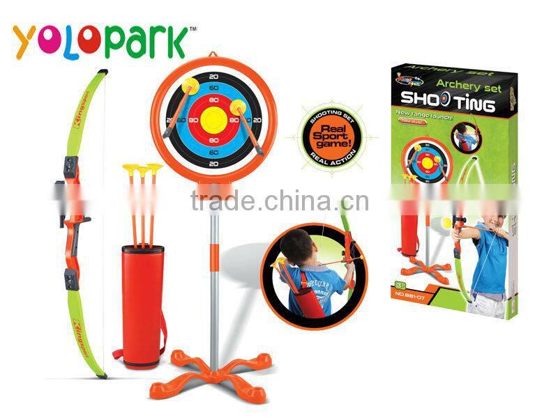 Children play good toy dart gun set soft bullet gun set with bow and arrow with target
