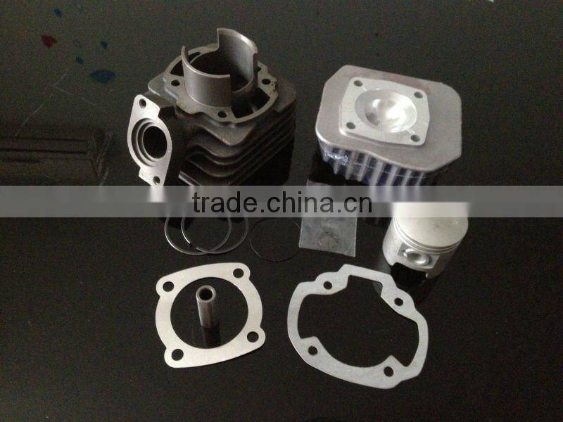 Motorcycle Parts Scooter Cylinder Kit for Dio