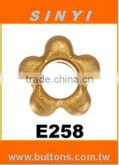 Pattern Shape Eyelet (Grommet), item No.E25, flower shape