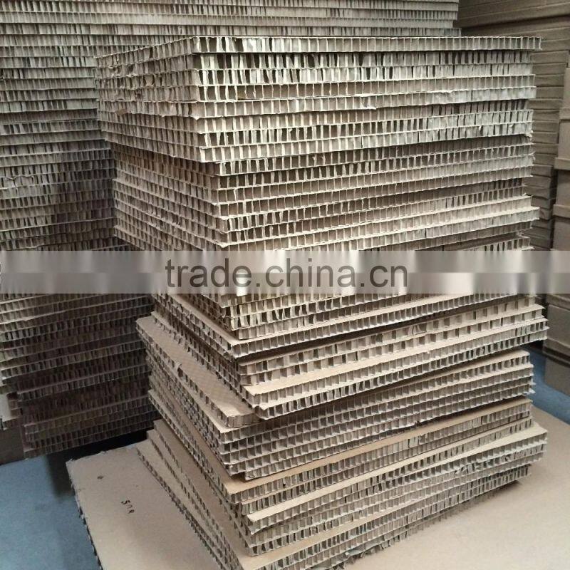 Thepackaging honeycomb cardboard