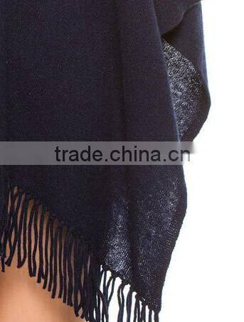 16HLC1013 Hooded Cashmere shaw with fringes