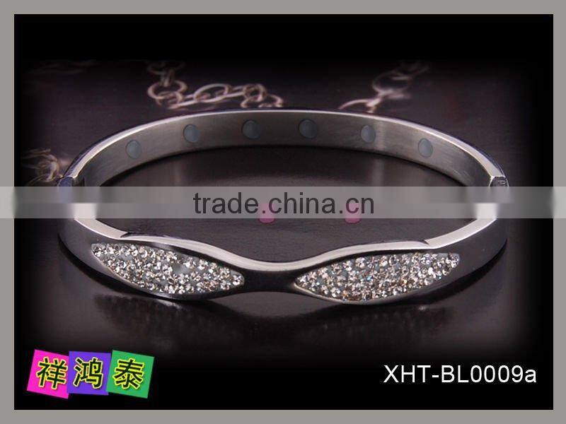 Cuff bangle for Christmas day jewelry