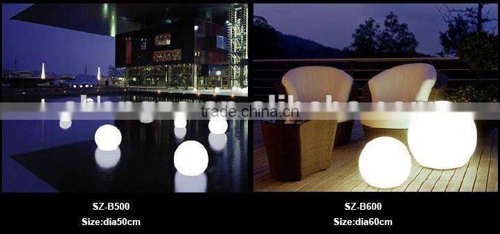 Light up plastic waterproof led glow ball