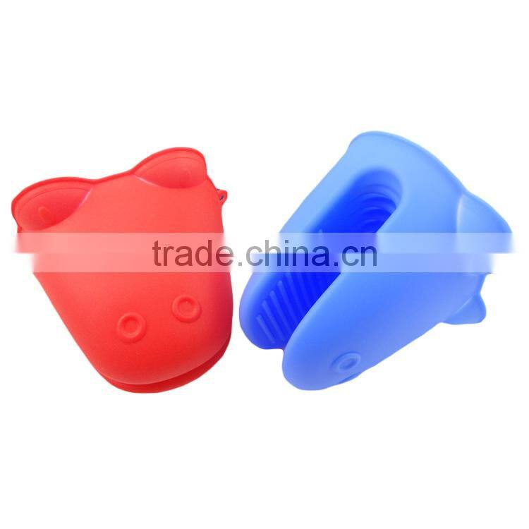 Hippopotamus shapedHeat Resistant Silicone BBQ Grill Oven Gloves and Barbecue Mitts for Cooking, Baking, Smoking & Potholder