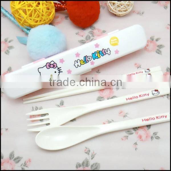 2015 wholesale cartoon FOOD GRADE plastic fork spoons,FOOD GRADE palstic fork spoons outside convenient