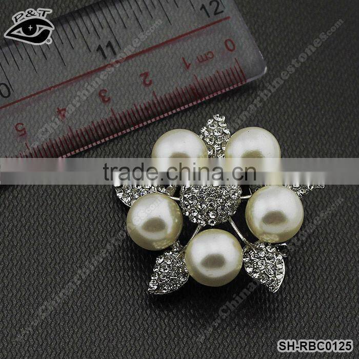Fashion Brooches rhinestones with pearls flower design for brooche