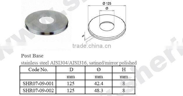 Stainless steel stair balustrade used in supermarket