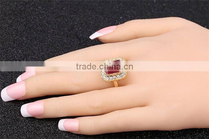 Less than 1 dollar jewelry zinc alloy rhinestone gemstone gold finger ring woman