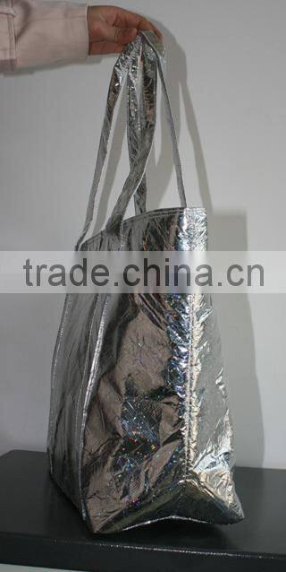 Non woven metallic cooler bag for frozen food