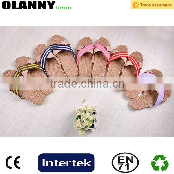 durable comfortable women hot selling straw flip flops