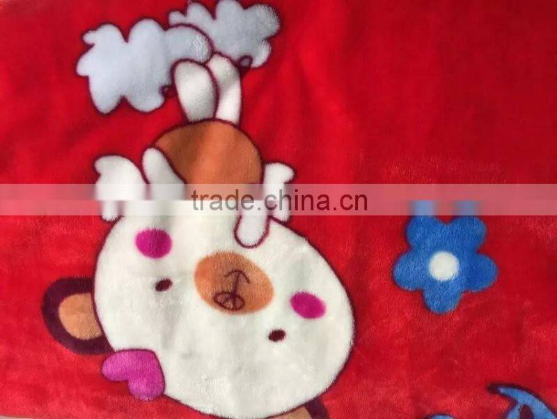 Polyester Good Handfeel Flannel Velvet for Pakistan Home Blankets with Red Velvet Flowers Perfume