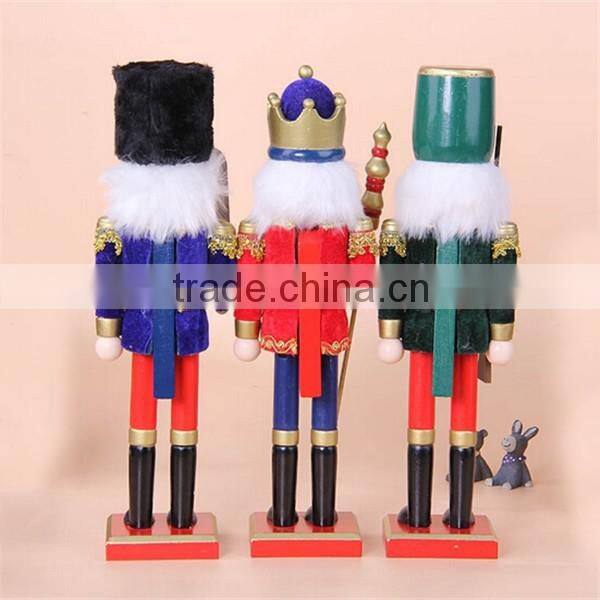 wholesale christmas wooden soldier nutcracker for christmas decoration yiwu