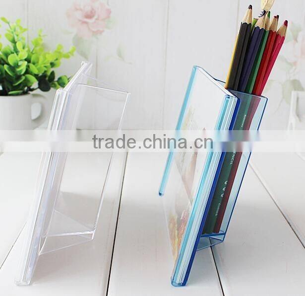 2016 hot sale with pen holder acrylic calendar