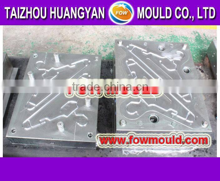 OEM custom plastic hanger mold manufacturer