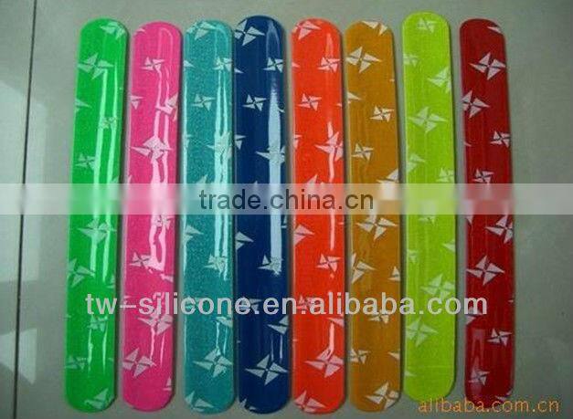 gift item reflective pvc slap band for kids