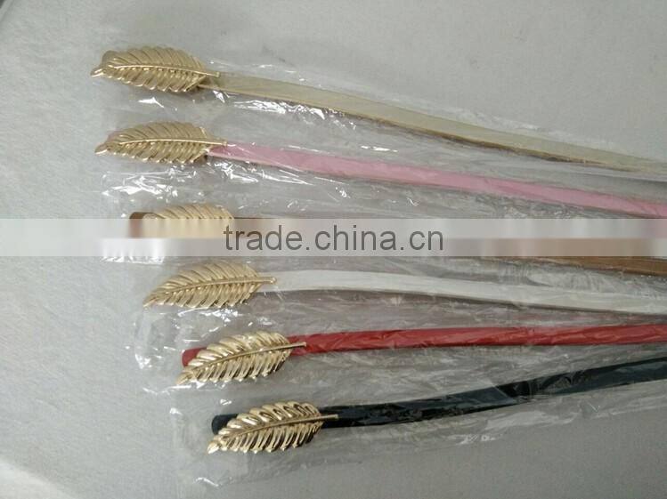 Wholesale leaf pattern alloy buckle sex women lady thin PU waist belt