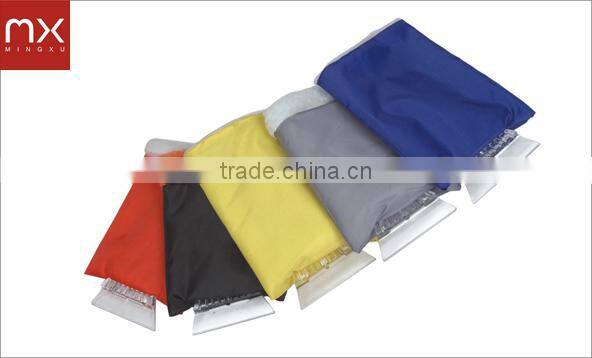 car ice scraper with mitt