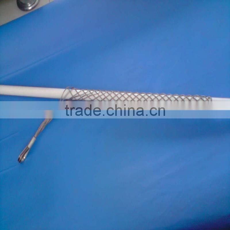 Made by high grade galvanized steel heavy duty pulling grip