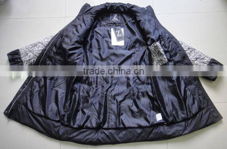 Women Polyester Printing Stand Collar Padding Parka