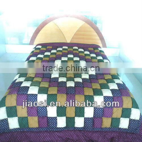 quilted embroidery patchwork quilt with sham