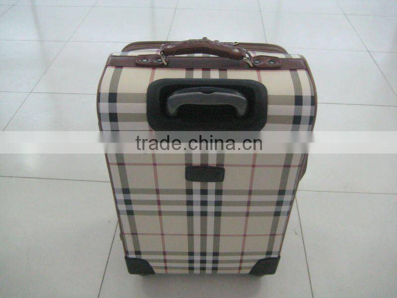 Newest Fashionable Check Pattern Rolling Luggage