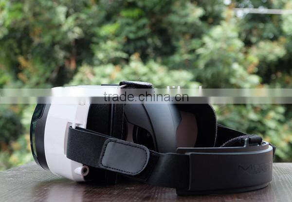 Best Gift Baofeng Storm III Virtual Reality 3D Video Glasses for 4.7 - 6" Smartphone VR 3D Glasses + Bluetooth Remote Joystick