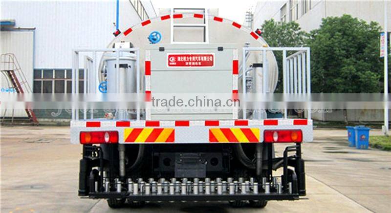 New arrival DongFeng bitumen distributor truck